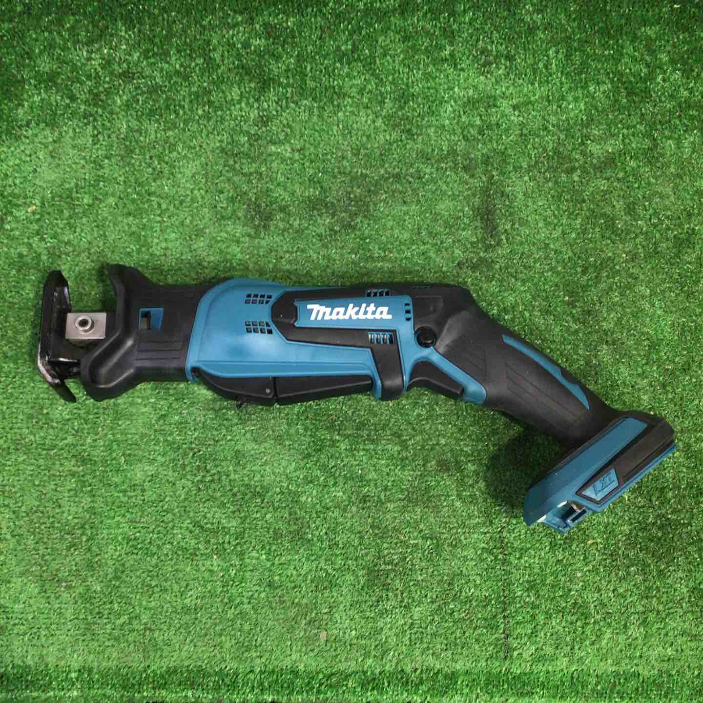 マキタ(makita) コードレスレシプロソー JR144DRF【町田店】 マキタ(makita) コードレスレシプロソー JR144DRF【町田店】 – アクト