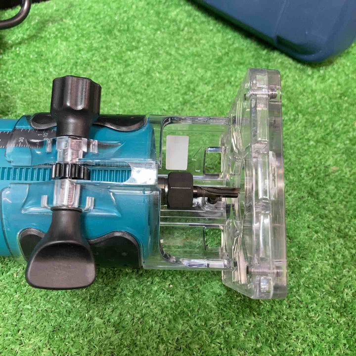 【美品】☆マキタ(makita) 6mmトリマ 3709 ビット・その他多数小物セット付き！！【岩槻店】