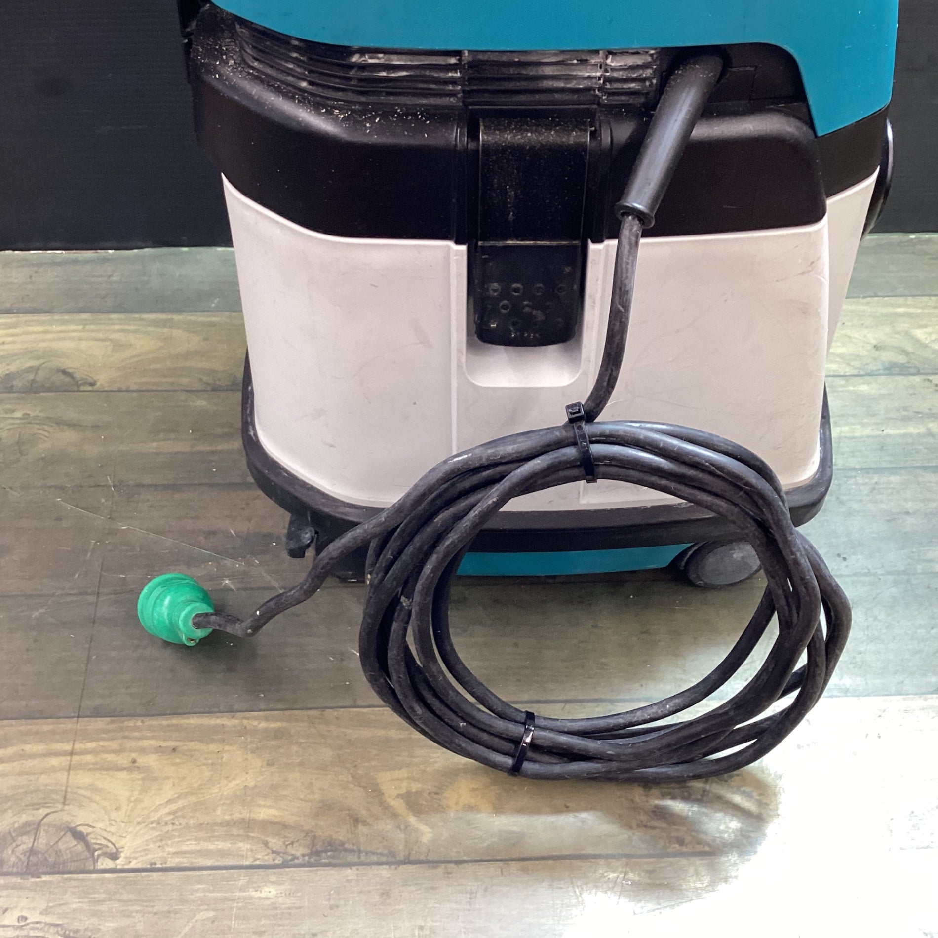 マキタ(makita) 集じん機 乾式 475(P) 【東大和店】 – アクトツール