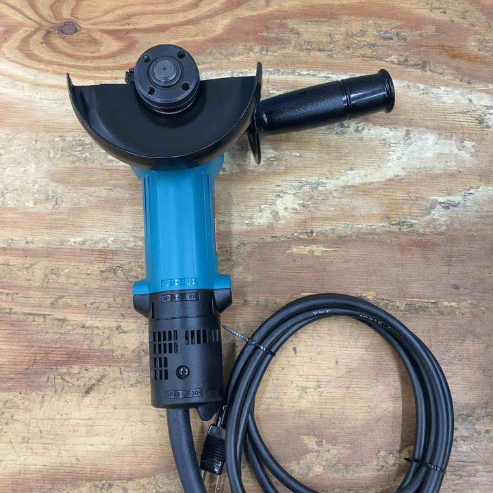 ☆マキタ(makita) 100mmディスクグラインダ 9533B【柏店】