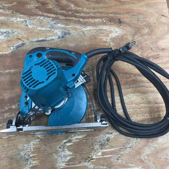 ★マキタ(makita) 165mm電気マルノコ 5637BA【柏店】