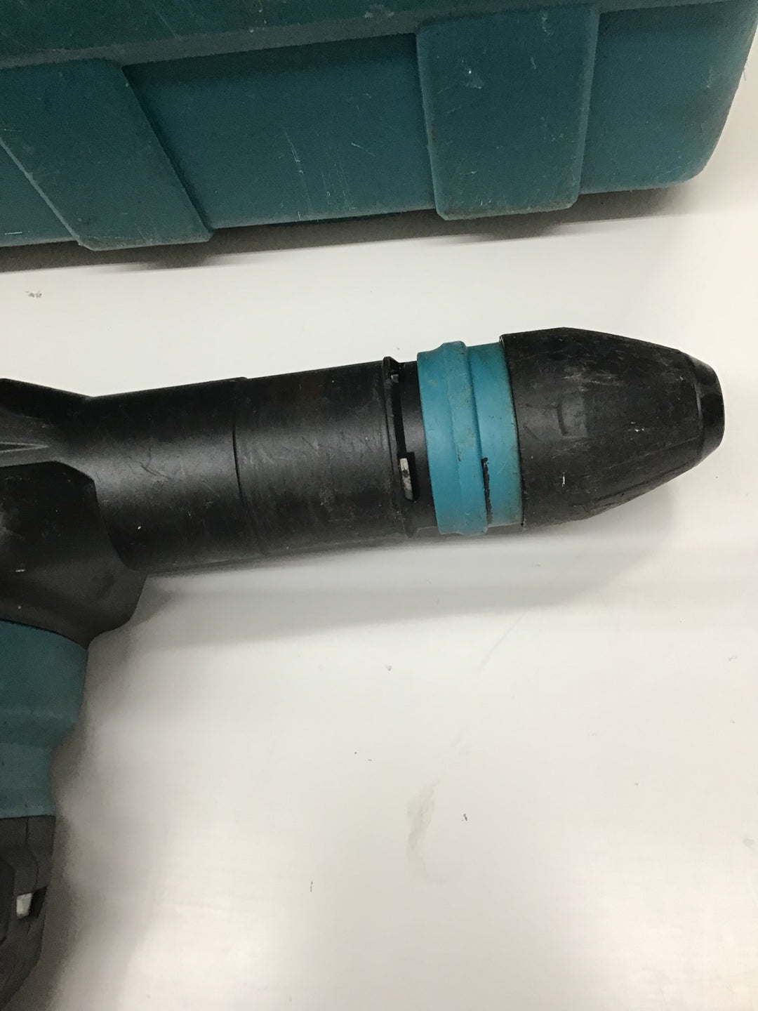 【中古品】★マキタ(makita) コードレスハンマ HM001GZK 【戸田店】