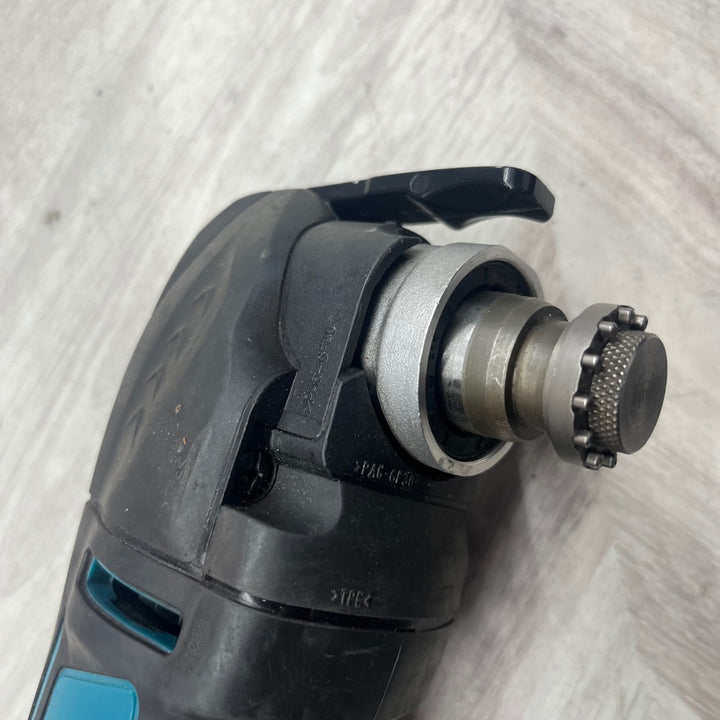★マキタ(makita) コードレスマルチツール TM51DZ　刃がまっすぐにつきません。　【越谷店】
