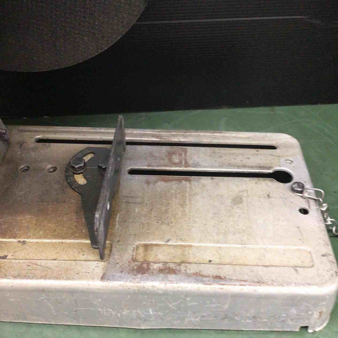 ☆マキタ(makita) 切断機 LW1401 バイス欠品【戸田店】