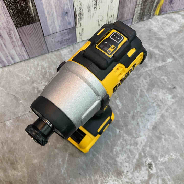 ◇デウォルト/DEWALT インパクトドライバー　DCF801D2【八潮店】