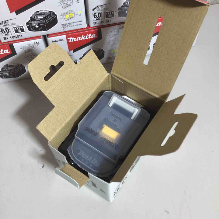 【未使用品】 純正 マキタ makita リチウムイオンバッテリー 18V/6.0Ah BL1860B 6個 バッテリー 純正品 18V 【戸田店】