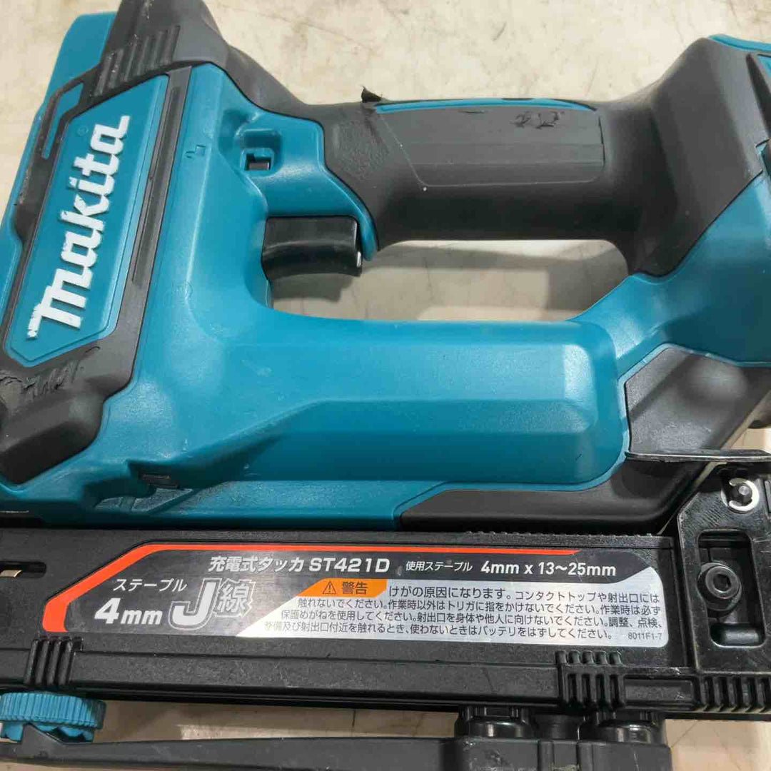 ★マキタ(makita) コードレスタッカ ST421DRG 18V 動作確認済み【川口店】