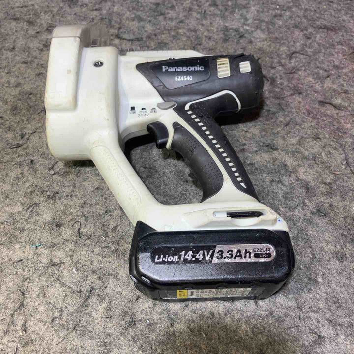 【中古品・替え刃付き】☆パナソニック(Panasonic) コードレス全ネジカッター EZ4540X-B【桶川店】