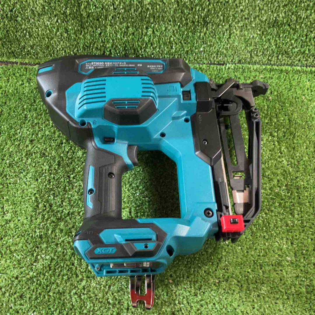 ★マキタ(makita) コードレスフロアタッカ ST003GZ【川崎店】