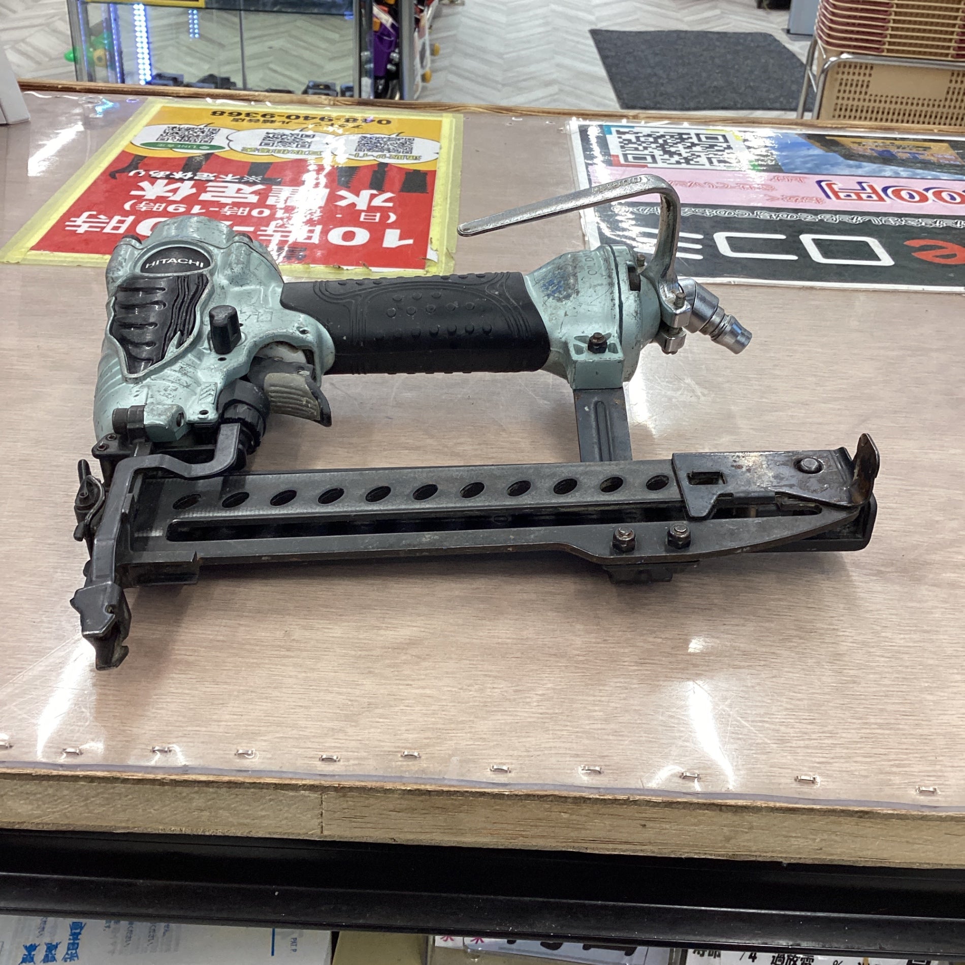 日立 Hitachi 常圧フロアタッカー N3804AB3(S)【草加店