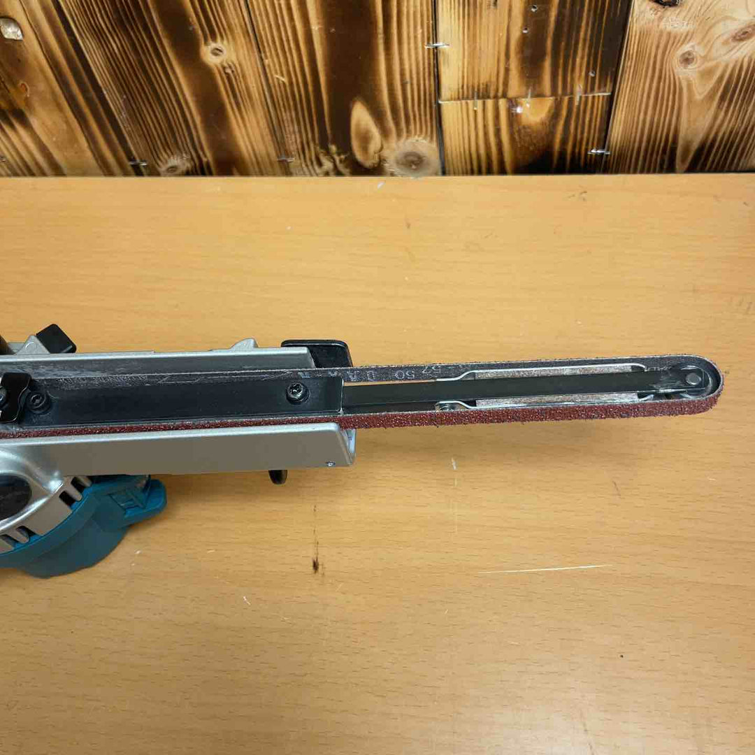 ★マキタ(makita) コードレスベルトサンダ BS180DZ【越谷店】