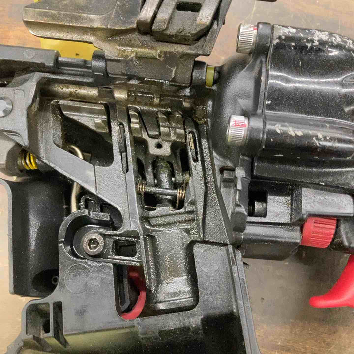 ◇マックス(MAX) 高圧エア釘打ち機 HN-65N2(D)ブラック【戸田店】