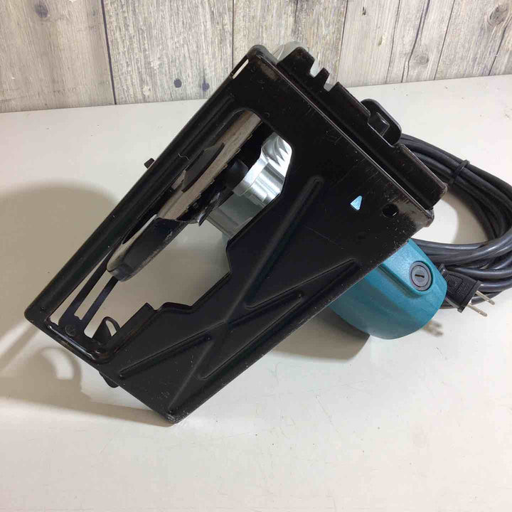 ◇マキタ(makita) 7型丸ノコ 5807BA【戸田店】