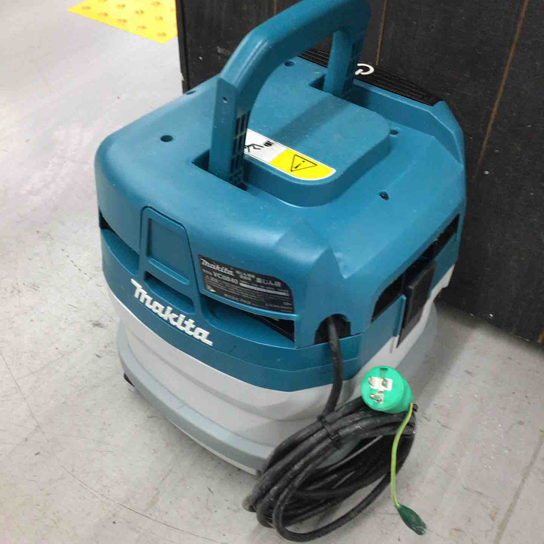 【中古品】★マキタ(makita) 集じん機 乾式 VC0840【戸田店】