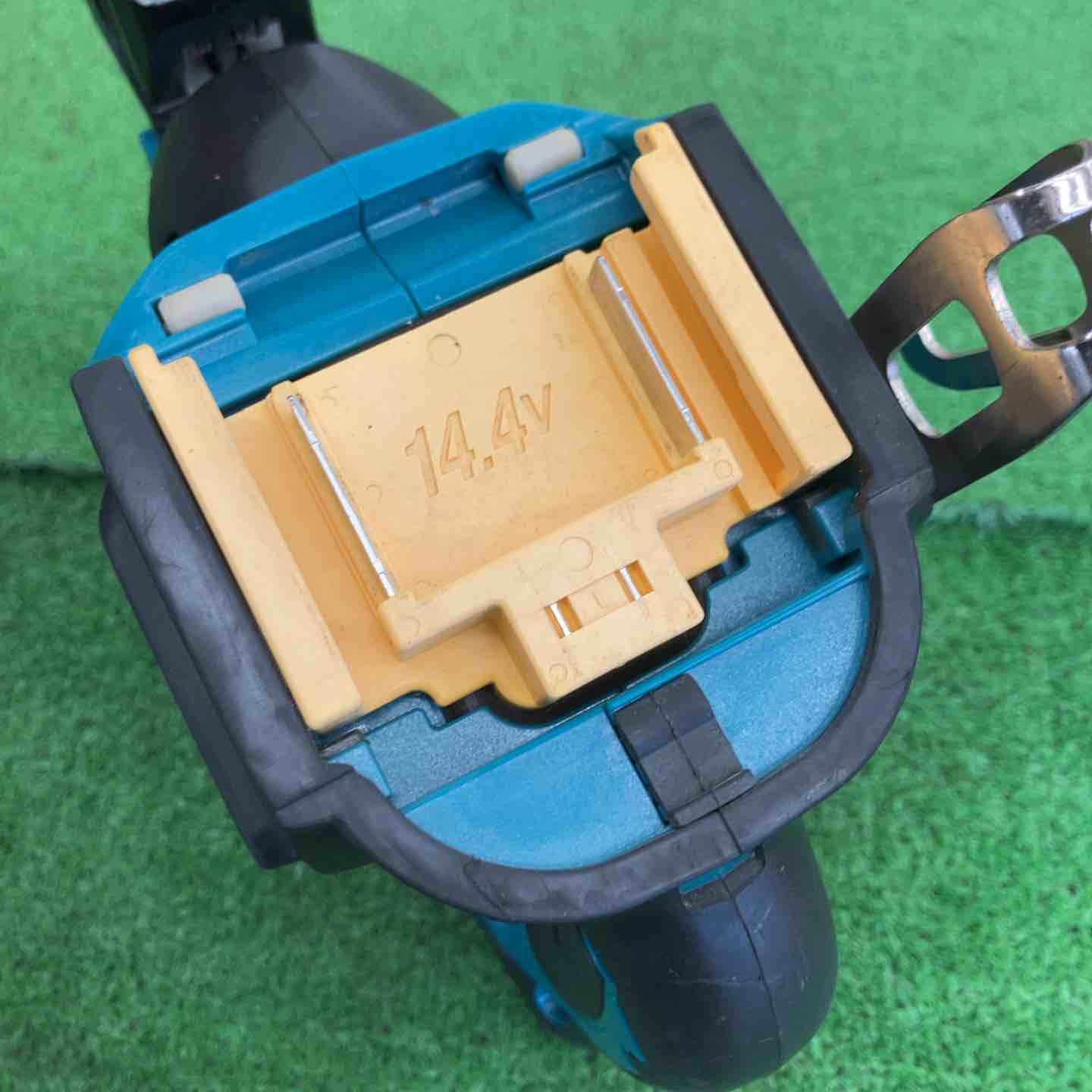 中古品】 マキタ/makita コードレスタッカ・ST420DZK 【桶川店