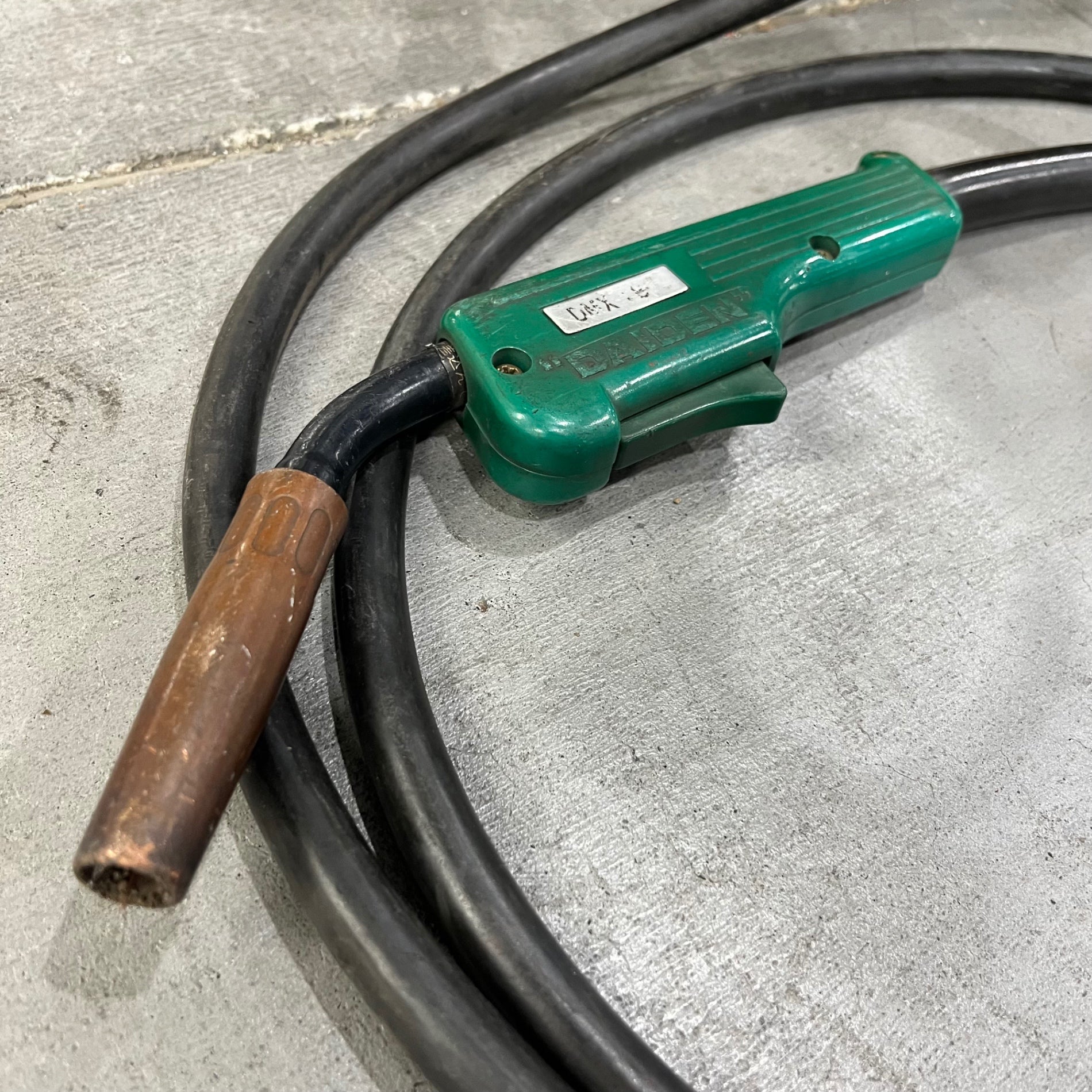 現状品】ダイデン（DAIDEN、大阪電気） 小型CO₂・MAGアーク溶接