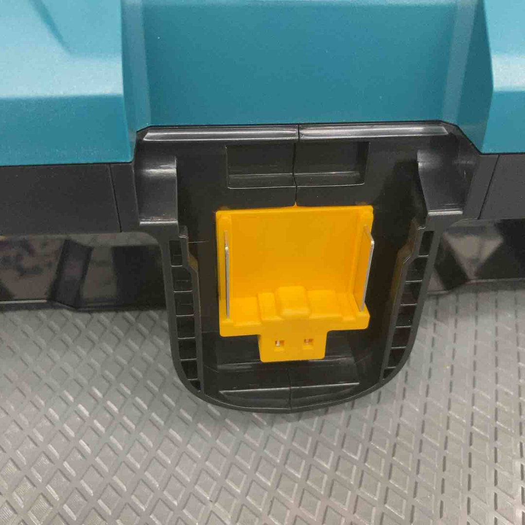 【中古品】マキタ(makita) コードレスファン CF301DZ【所沢店】