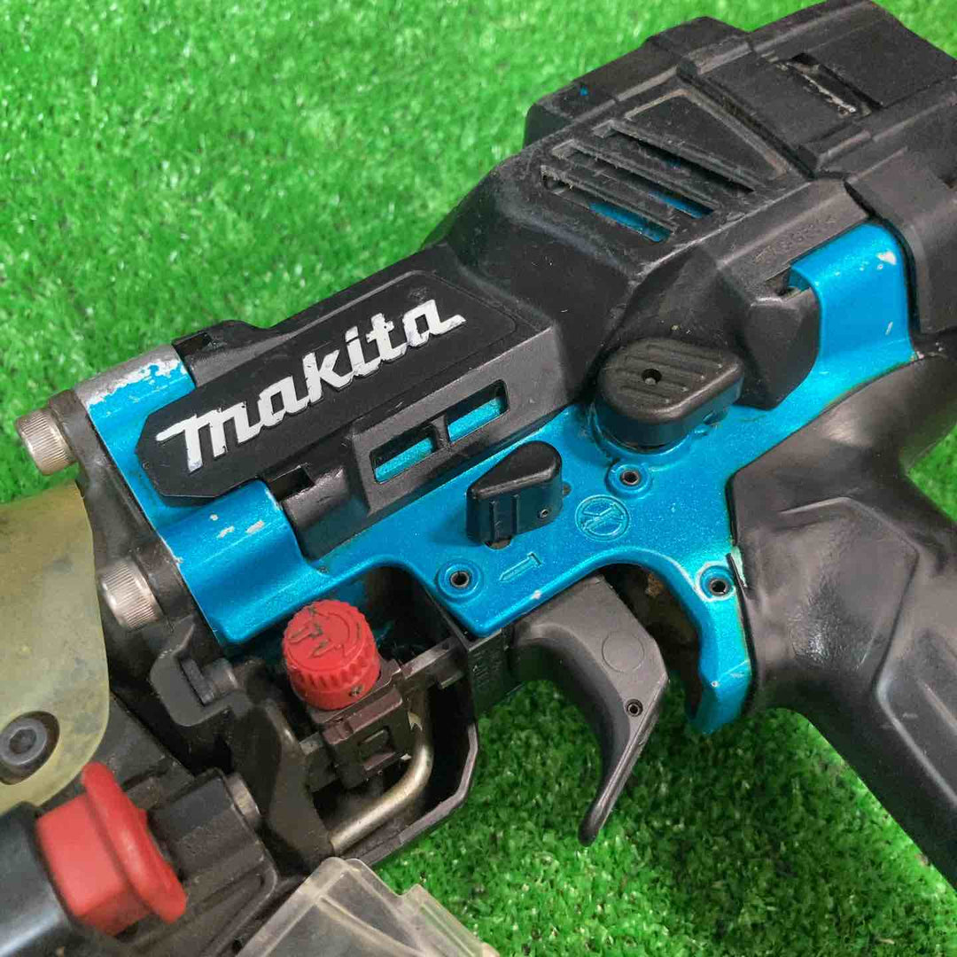 ★マキタ(makita) 高圧エア釘打ち機 AN636HM【岩槻店】
