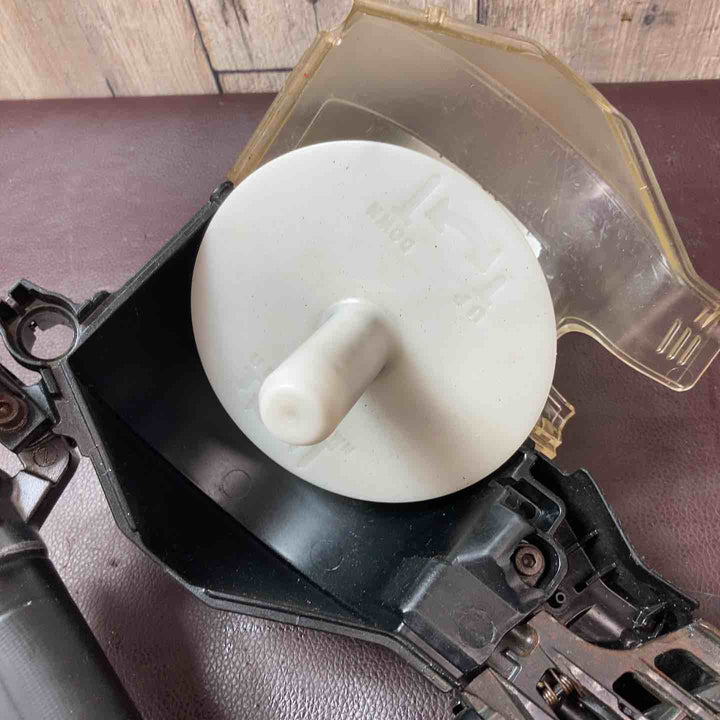 【中古品】 マックス(MAX) 高圧エア釘打ち機 HN-50N3(D)-G 50mm 【東大和店】