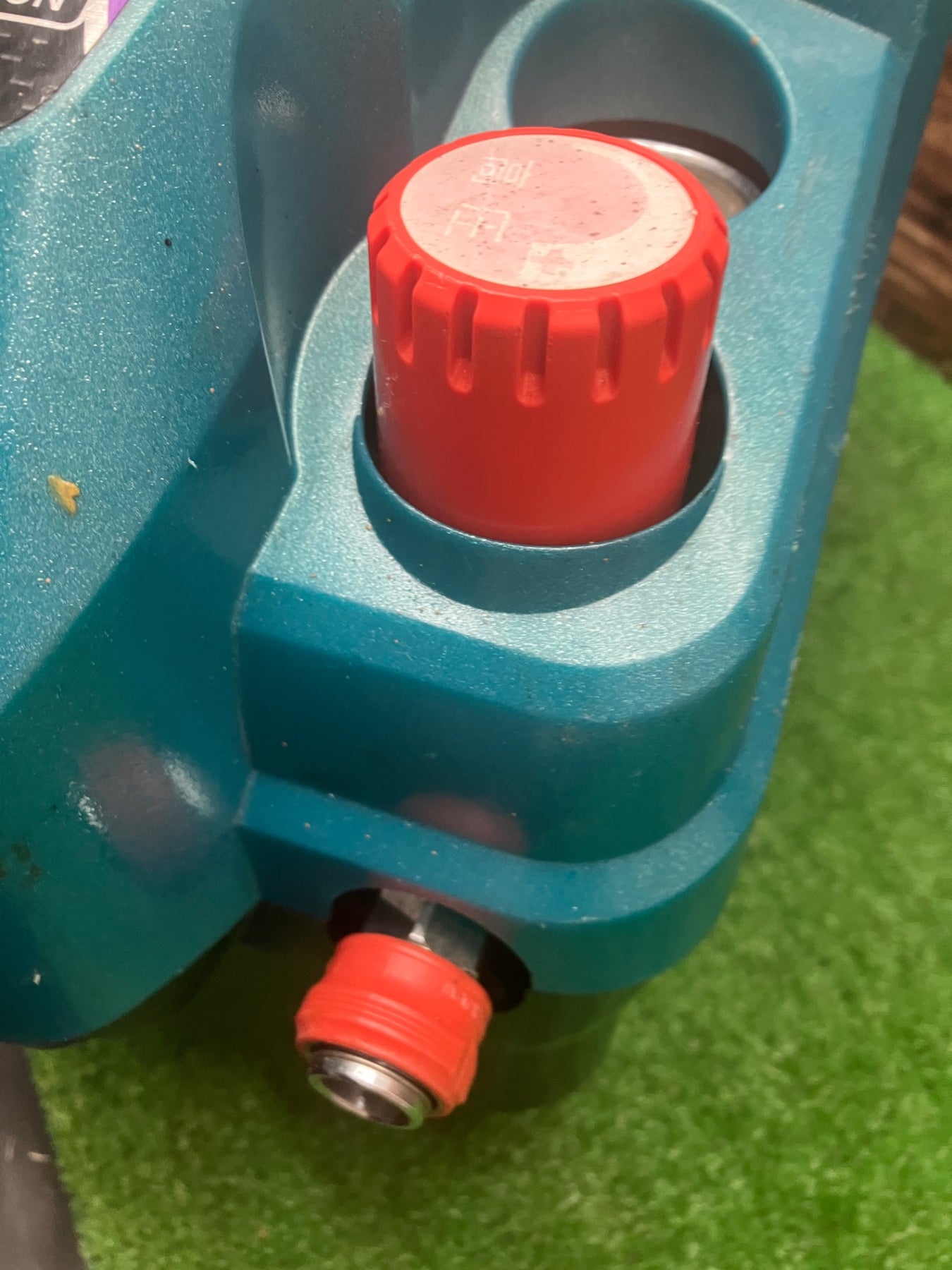 ジャンク品】☆マキタ(makita) 常圧/高圧エアコンプレッサー