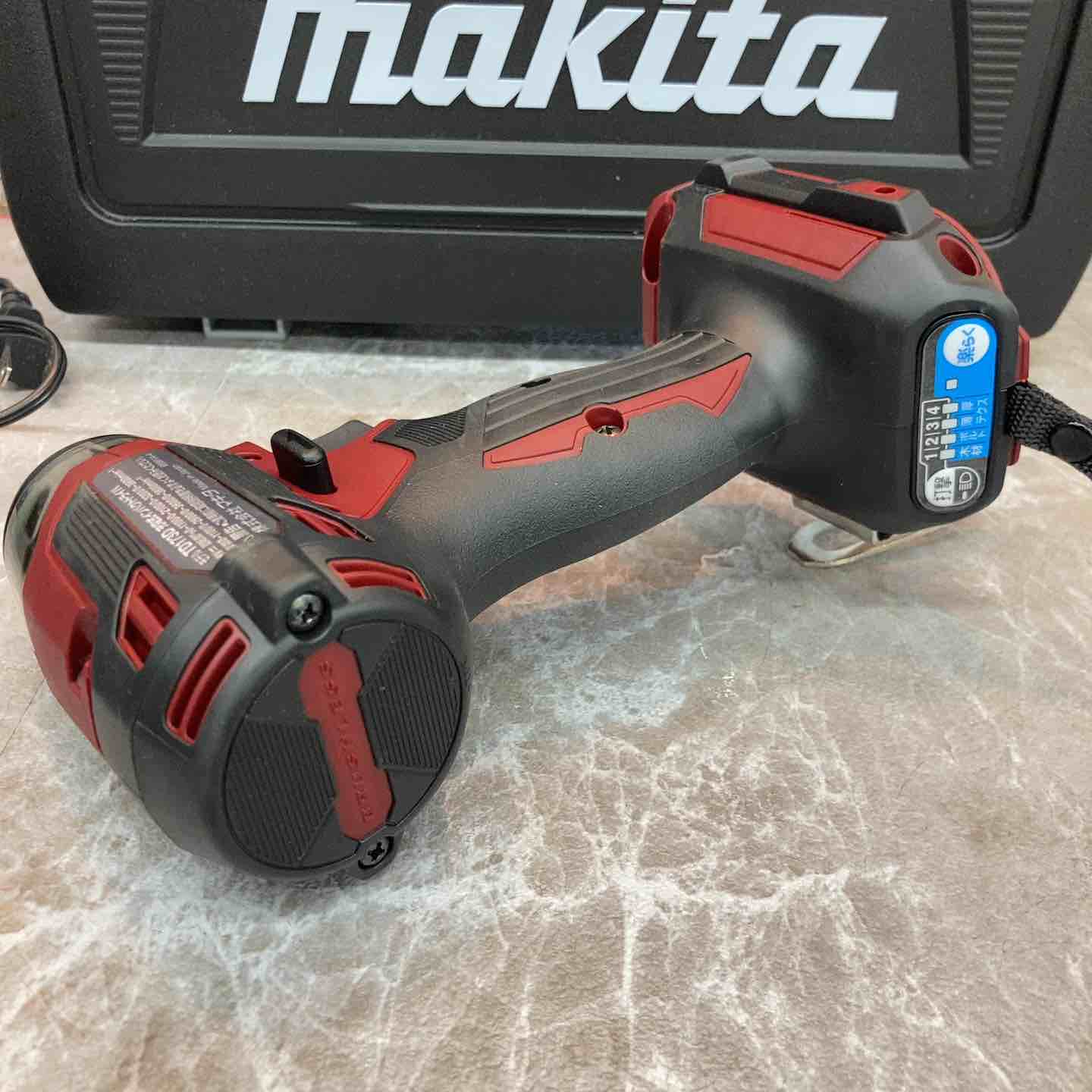 ☆マキタ(makita) コードレスインパクトドライバー TD173DGXAR【八潮店