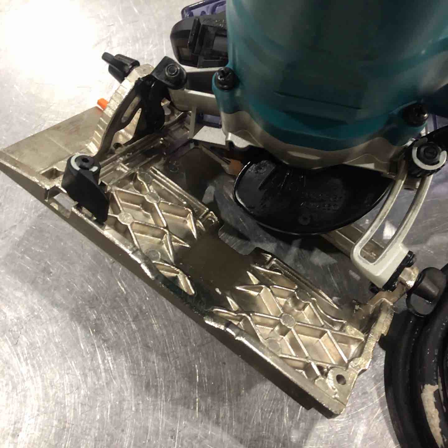 ☆マキタ(makita) 防じん丸のこ KS4100F【川口店】 – アクト ☆マキタ(makita) 防じん丸のこ KS4100F【川口店】 – アクト