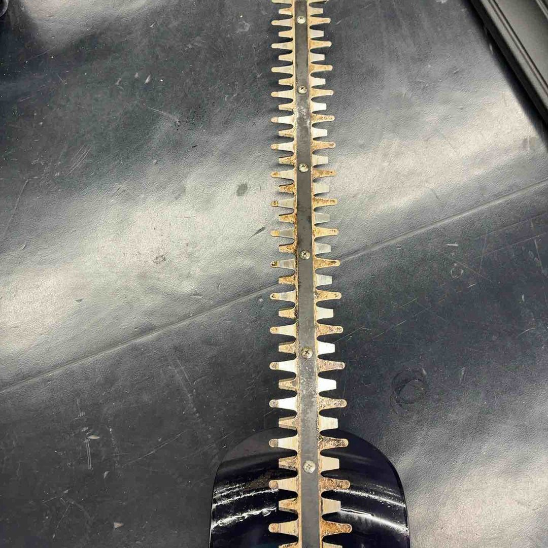 【中古品】 マキタ (makita) 650mm生垣バリカン MUH650 【藤沢店】