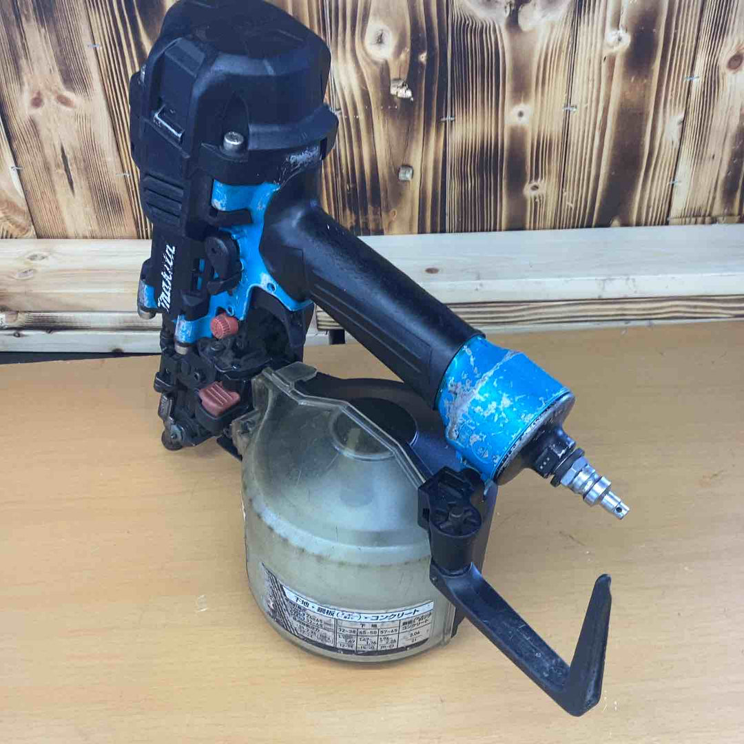 ★マキタ(makita) 高圧エア釘打ち機 AN636HM【越谷店】
