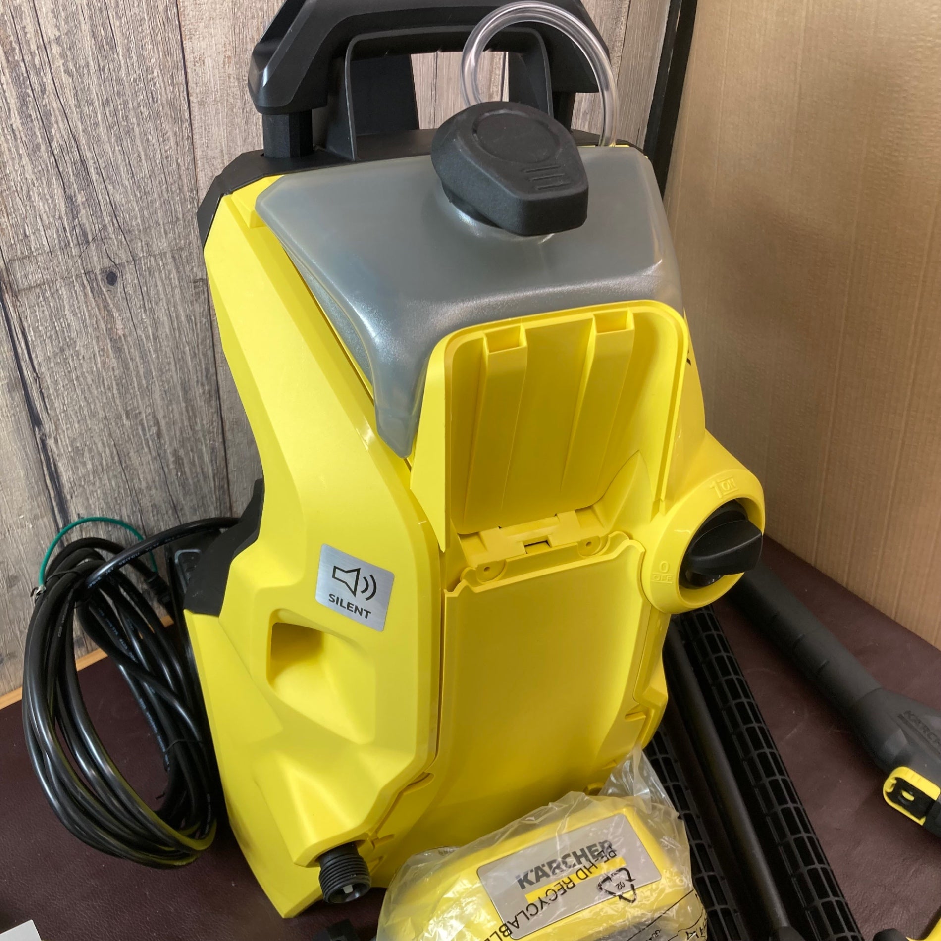 未使用(店頭展示品)】◇KARCHER ケルヒャー 高圧洗浄機 K3 SILENT