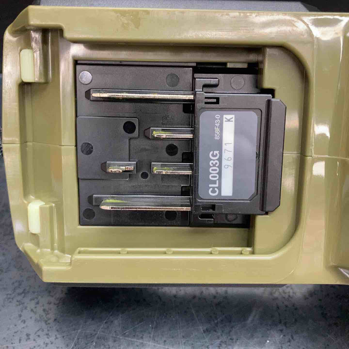 ★マキタ(makita) コードレスクリーナー CL003GRDO【川越店】