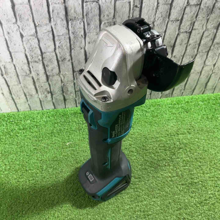 ◇マキタ(makita) 100mm コードレスディスクグラインダ GA403DZN (AG403DN)【川口店】