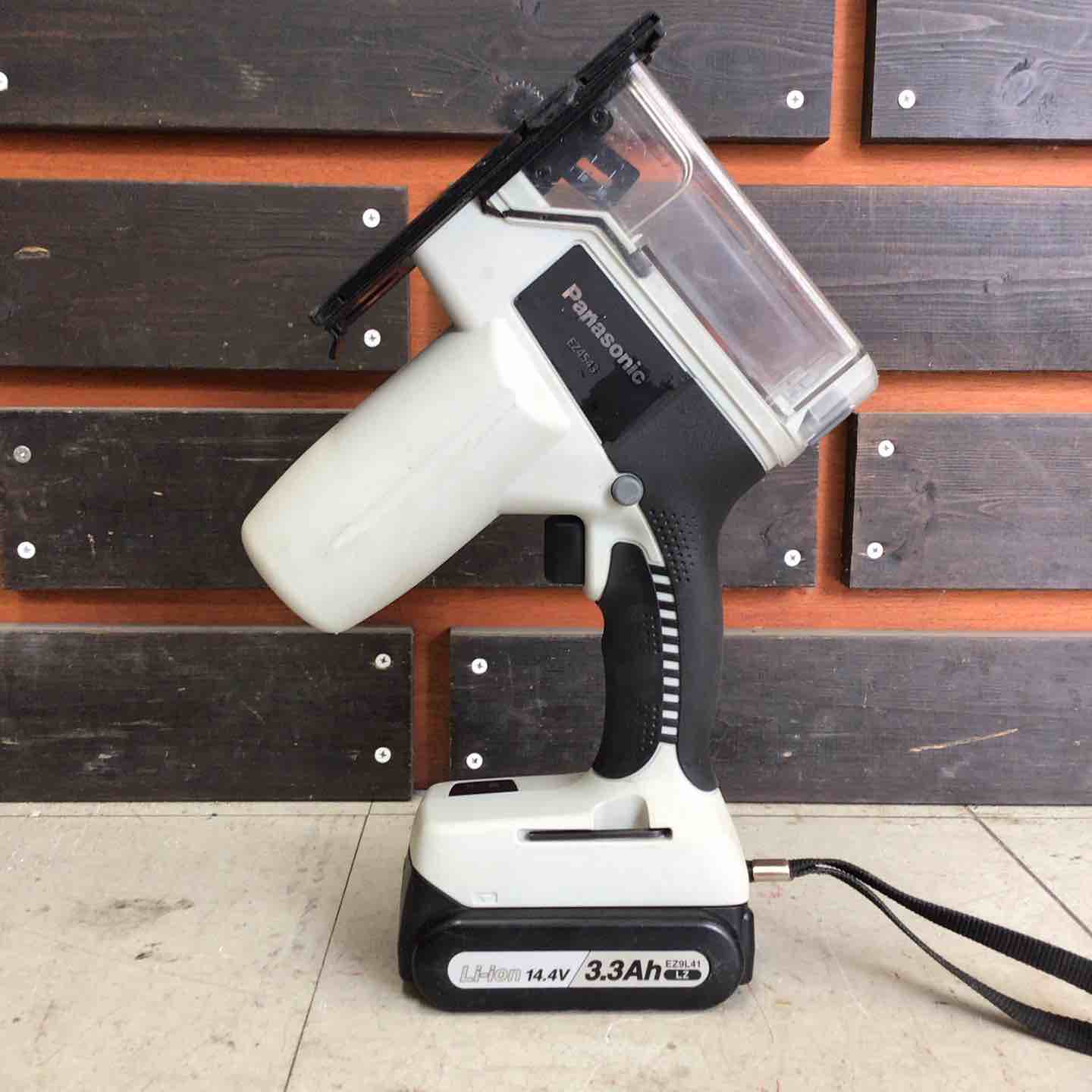 中古品】 パナソニック/Panasonic コードレス角穴カッター EZ4543LZ1S