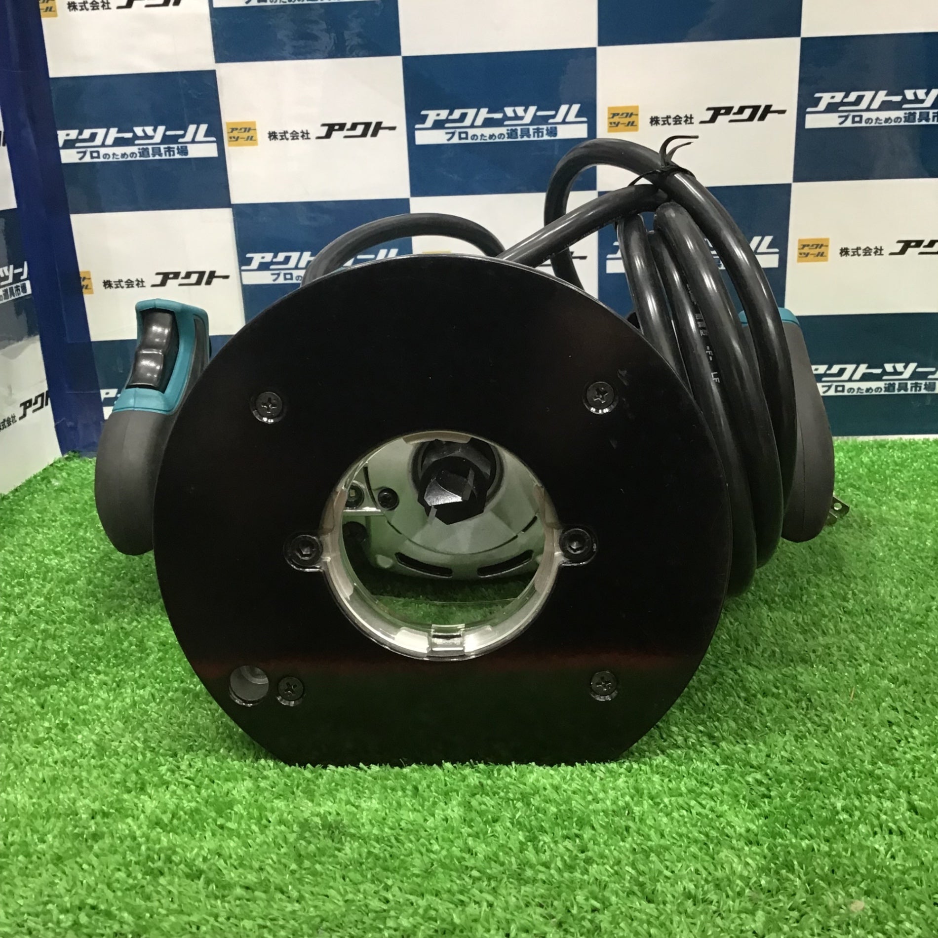 未使用】マキタ(makita) 電子ルータ RP2301FC【草加店 未使用】マキタ(makita) 電子ルータ RP2301FC【草加店