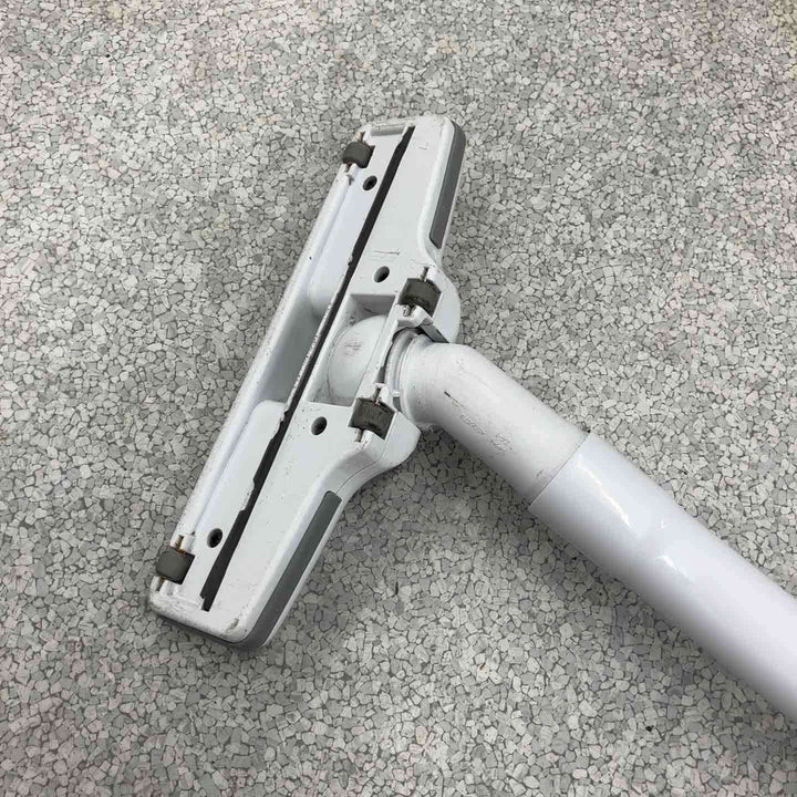 ◇マキタ(makita) コードレスクリーナ CL107FDZW【八潮店】