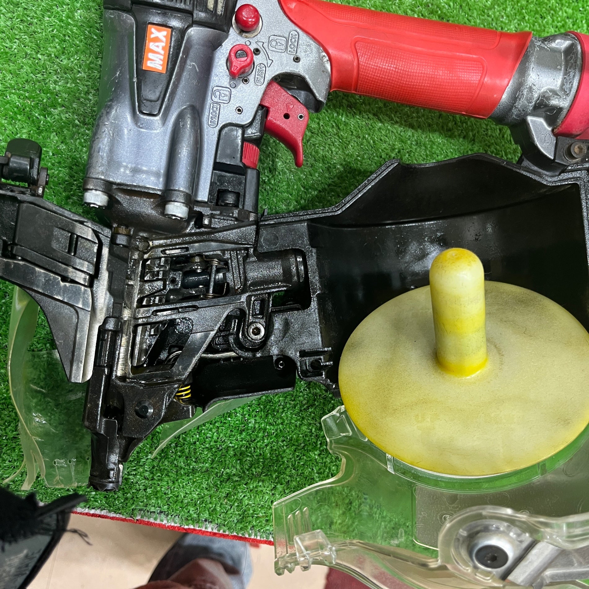 ☆マックス(MAX) 高圧エア釘打ち機 HN-65N2(D)【草加店】 – アクト