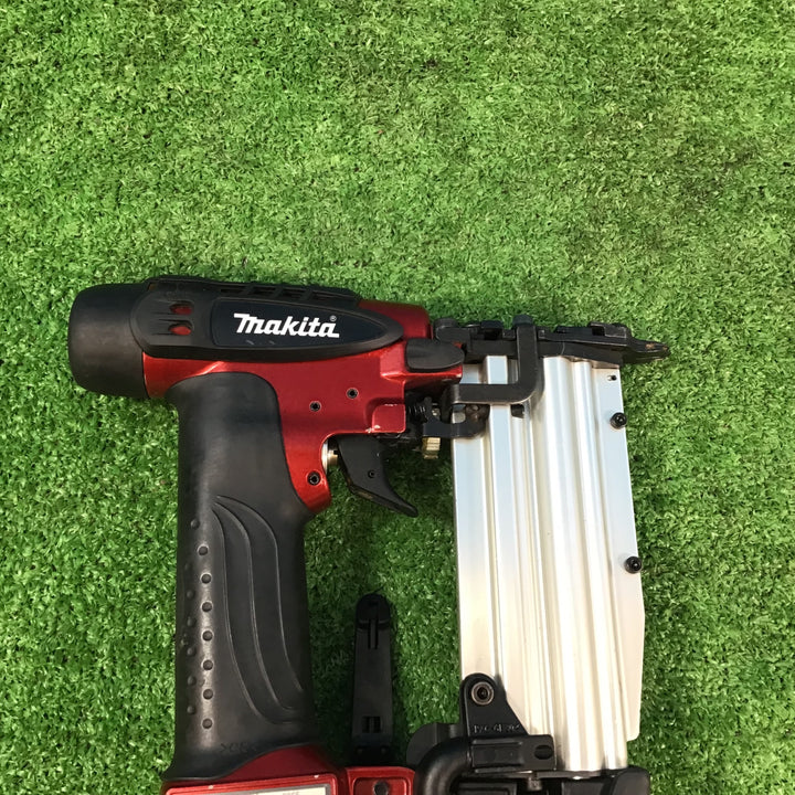 ★マキタ(makita) 高圧ピンネイラ AF501HP【桶川店】
