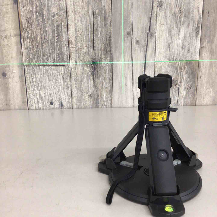 [パナソニック] レーザー墨出し器 回転台付 ケース付 壁十文字タイプ 水平+鉛直タイプ 携帯用 FSA機構 コンパクト グリーンレーザー 2段階照射 充電池 レーザーマーカー 墨出し名人 ケータイ BTL4101 ブラック【戸田店】