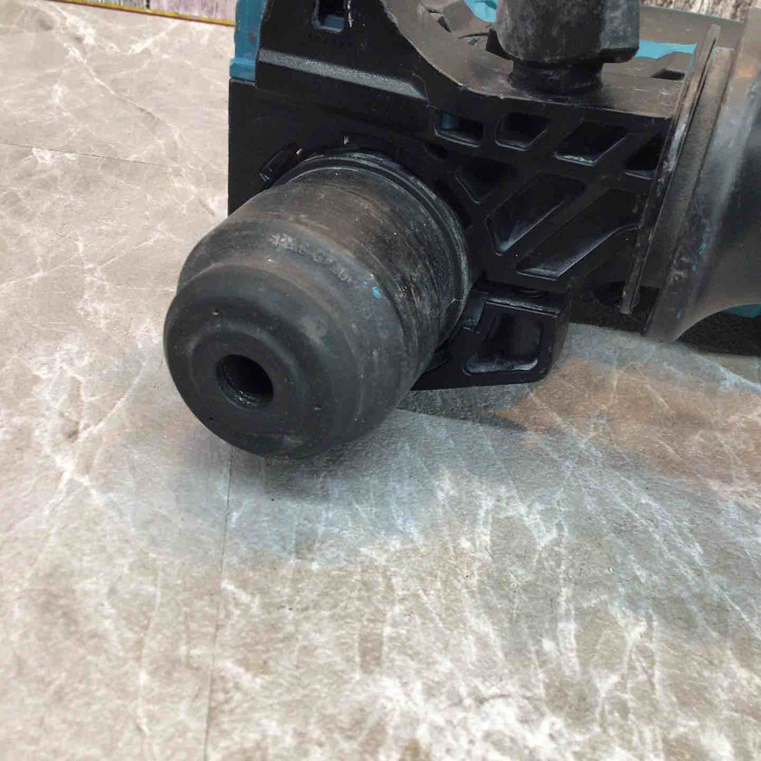 ★マキタ(makita) コードレスハンマドリル HR183DZK【八潮店】