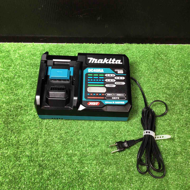 マキタ(Makita) 40Vmax充電式インパクトレンチ 2.5Ah バッテリ2本・充電器・ケース付 TW004GRDX【岩槻店】