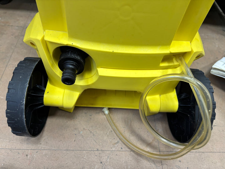 〇ケルヒャー(KARCHER) 高圧洗浄機 K 2（1.602-218.0）【草加店】