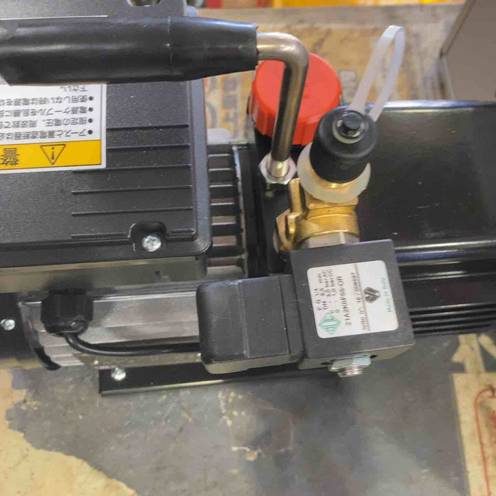 TASCO/WIGAN ツーステージ式 真空ポンプ DIP252 ゲージ付 ２ステージ【町田店】