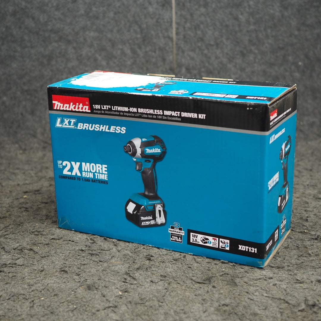 ◇マキタ コードレスインパクトドライバー Makita XDT131 18V セット品 平行輸入品 バッグ・充電器・18V3.0Ahバッテリー付 【鴻巣店】