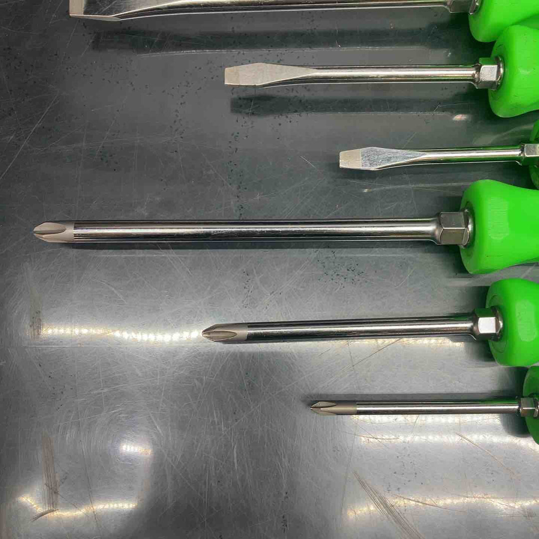 ◇Snap-on (スナップオン) 旧グリップ ドライバーセット 限定品 グリーン 緑 SDDX70AG【川越店】