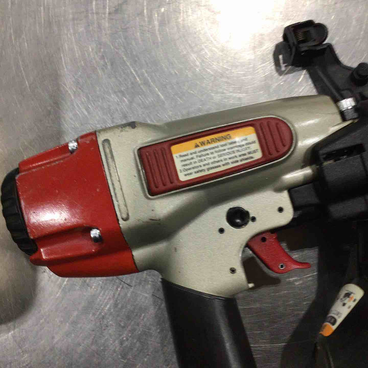 〇マックス(MAX) 常圧エア釘打ち機 CN-450【川口店】