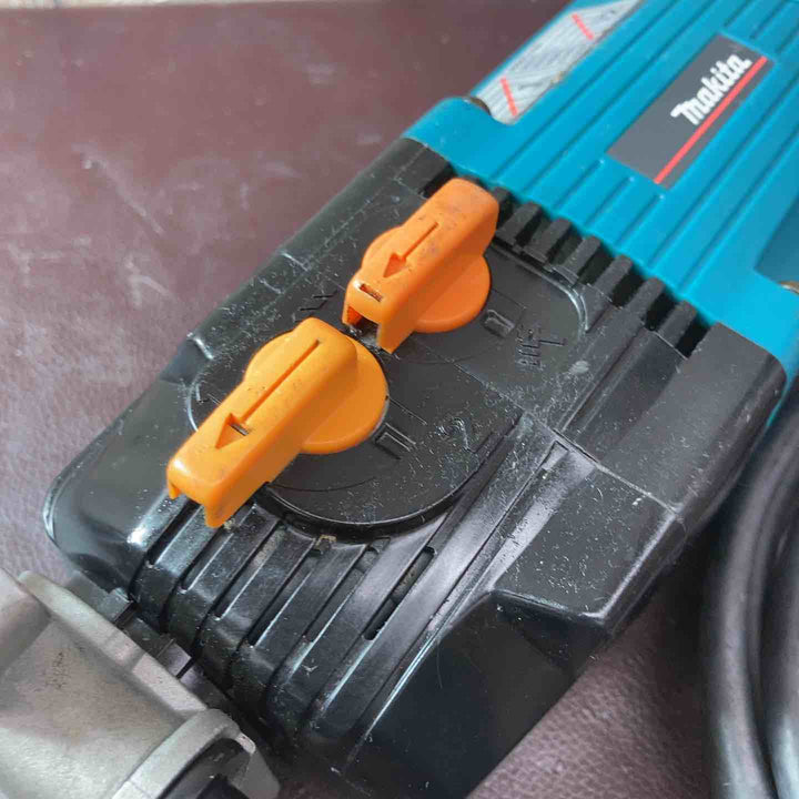 【中古品】マキタ(makita) ダイヤコア震動ドリル 120mm 8406C【東大和店】
