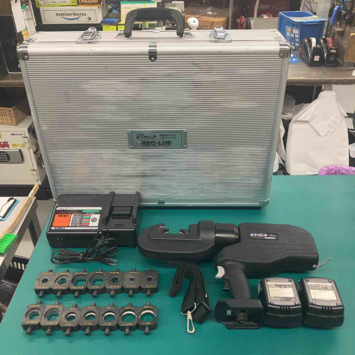 IZUMI 充電式油圧圧着工具 REC-LI16　14.4Vバッテリー2個、充電器、コマ14組(写真を確認してください)付属【戸田店】