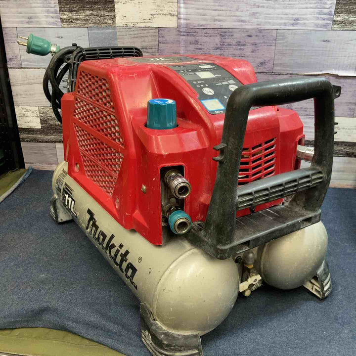 【ジャンク/格安出品】マキタ(makita) 高圧・常圧エアコンプレッサー AC462XLR ※起動OK、内部からエア漏れ有【八潮店】