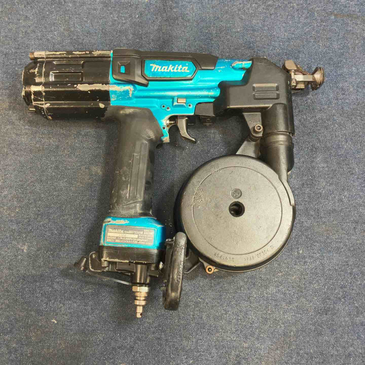 ★マキタ(makita) 高圧エアネジ打ち機 AR411HRM【八潮店】