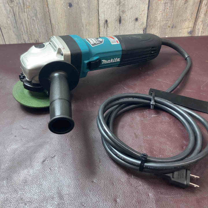 【中古品】 マキタ(makita) 100mm電子ディスクグラインダ GA4041C 100ｖ 電動研磨機 【東大和店】