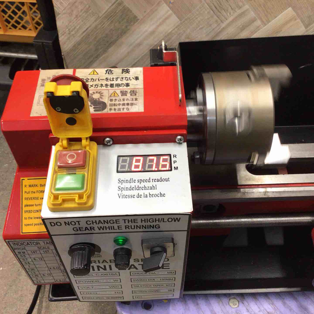【店頭受取り限定】【中古品／店頭受取り限定】卓上小型旋盤 CJ0618A MINI LATHE ミニ旋盤 回転動作のみ確認 旋盤【八潮店】